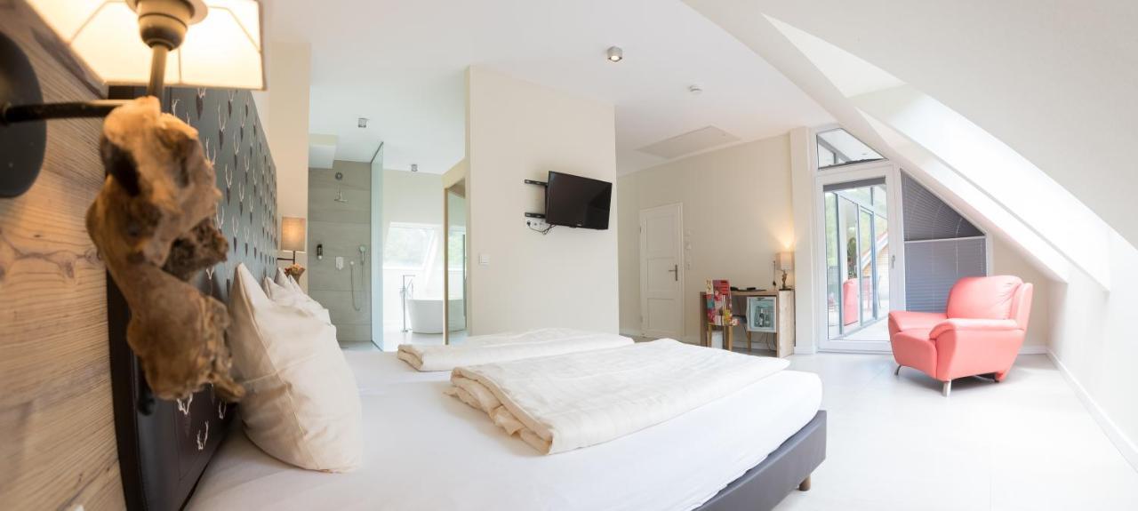 Landhotel Weihermuehle Thaleischweiler-Froschen Екстер'єр фото